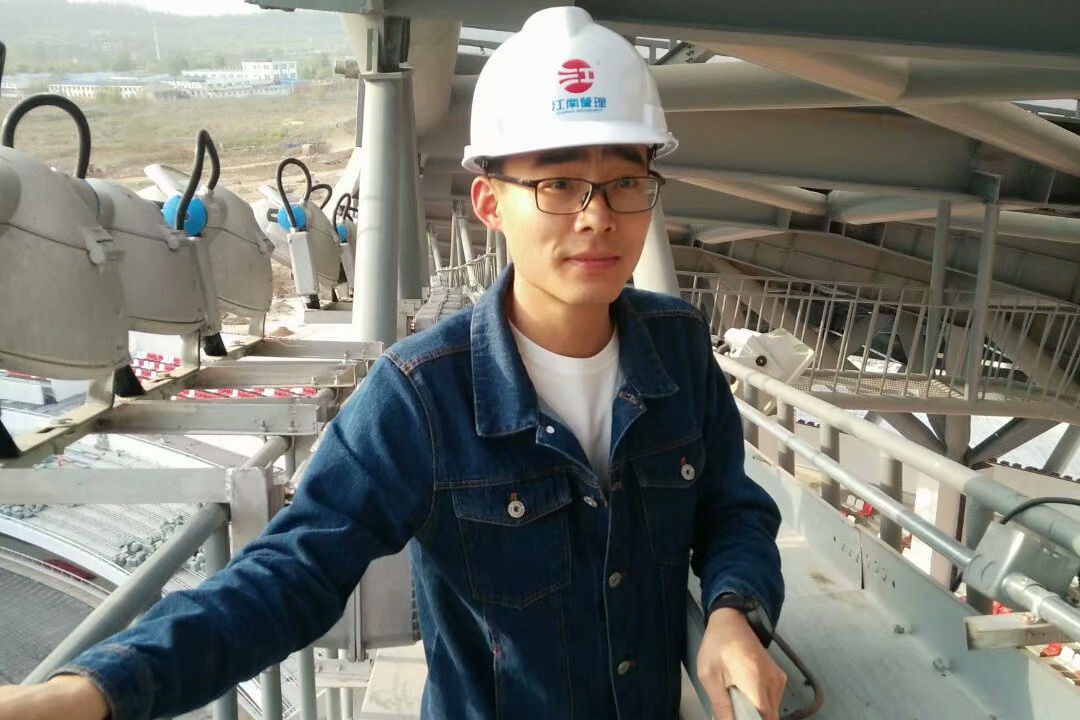 1622681825480471.jpg 985989.jpg