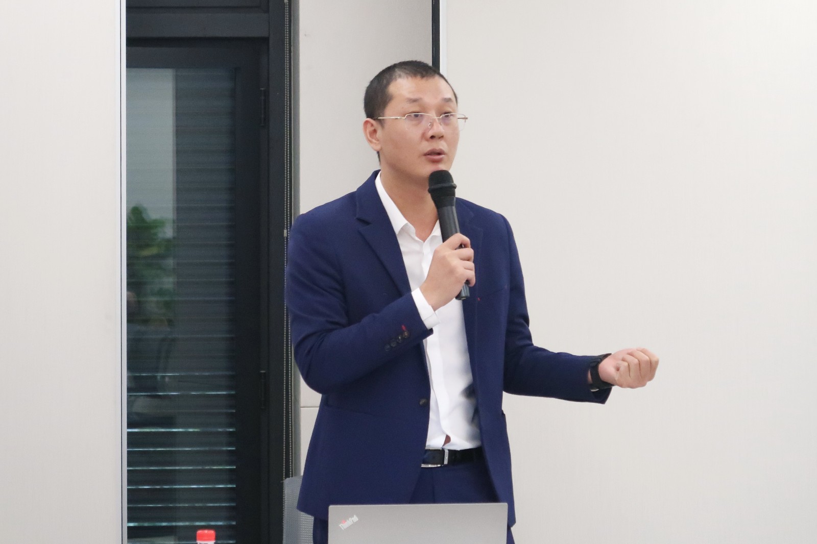 1638412698788816.jpg 1638412698788816.jpg