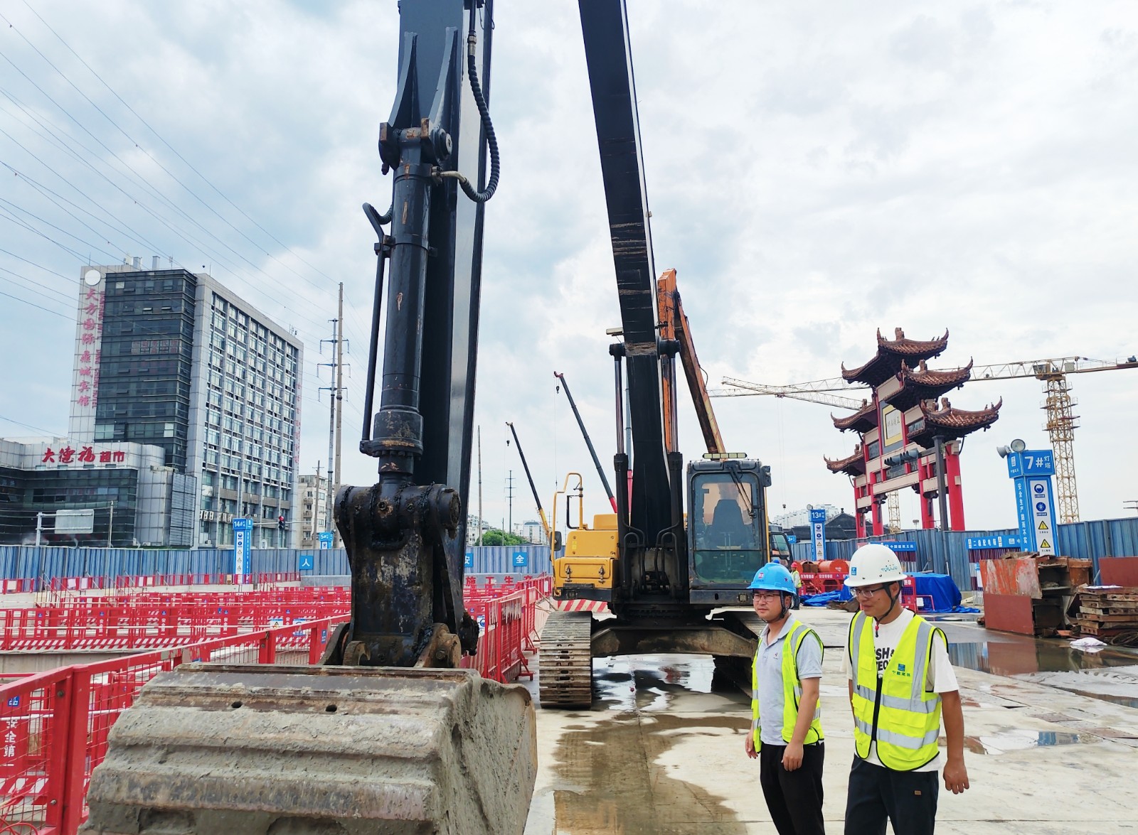 1721360436187971.jpg 1721360436187971.jpg